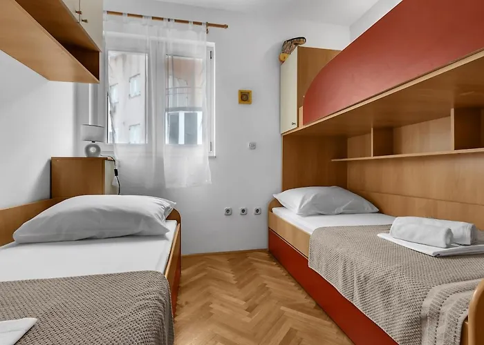 Apartman Center, Beach, Great Sea View, Value4money *